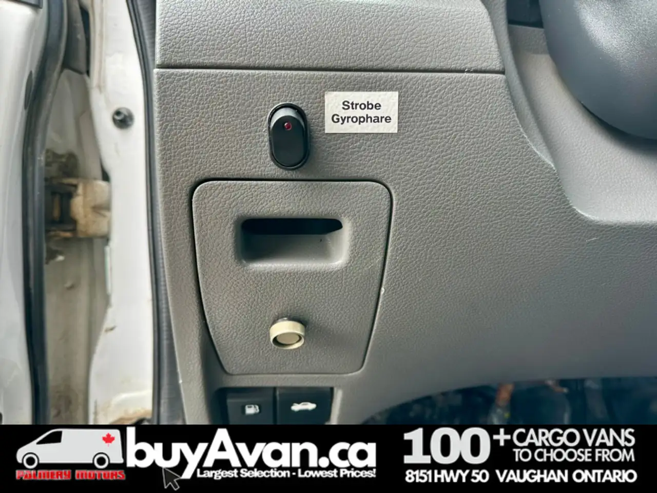 Nissan NV200 photo Nissan NV200