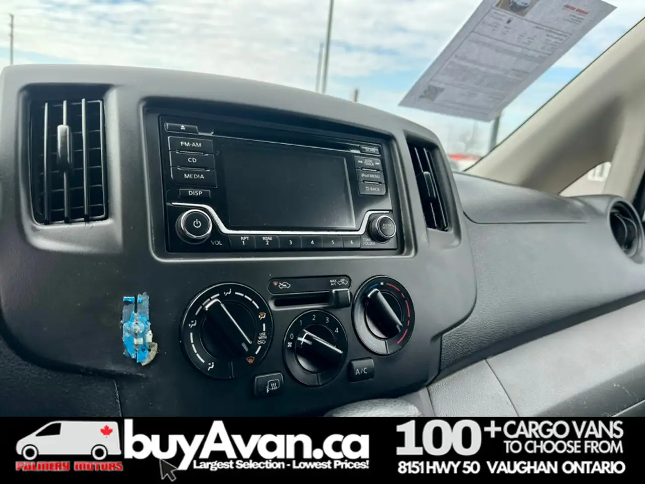Nissan NV200 photo Nissan NV200