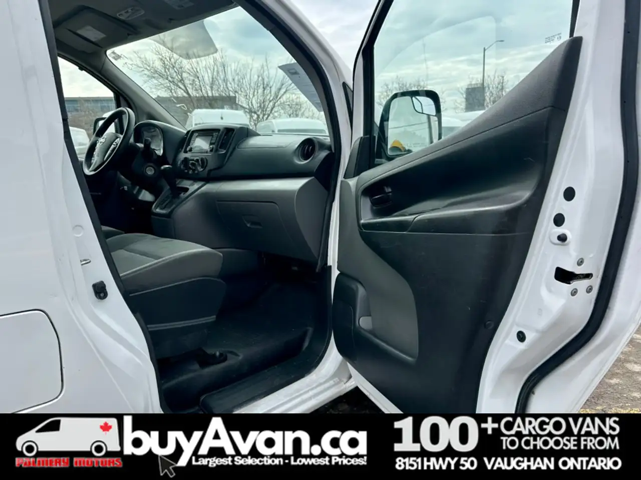 Nissan NV200 photo Nissan NV200