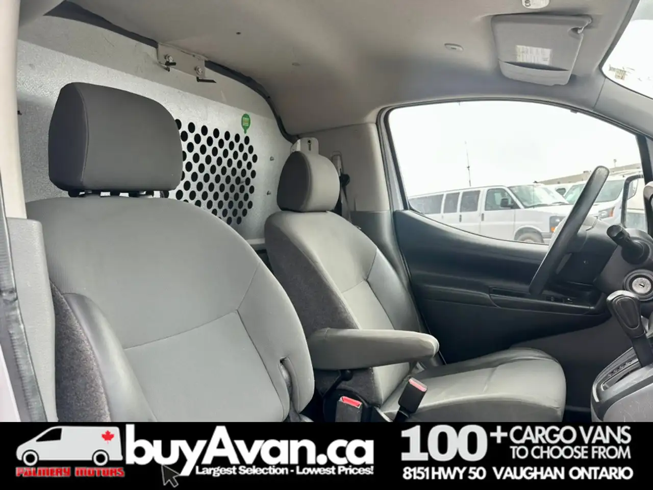 Nissan NV200 photo Nissan NV200