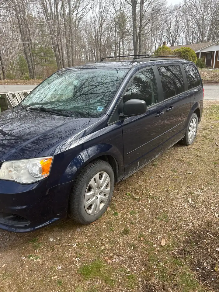 Dodge Grand Caravan снимка Dodge Grand Caravan