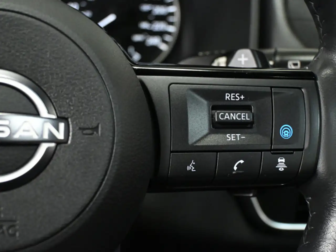 Nissan Rogue photo Nissan Rogue