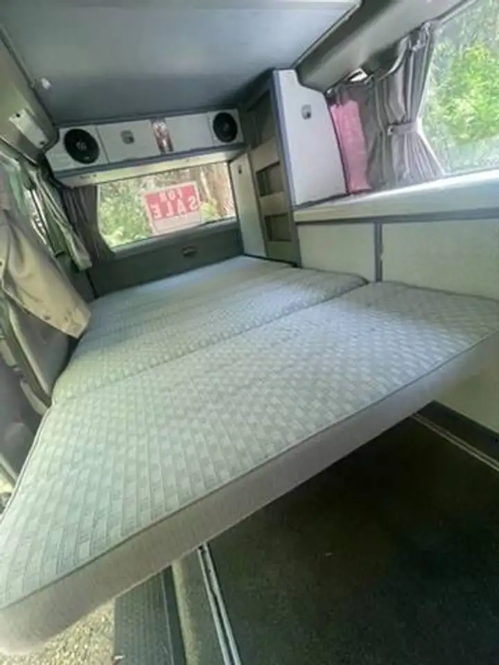 Volkswagen Eurovan снимка Volkswagen Eurovan