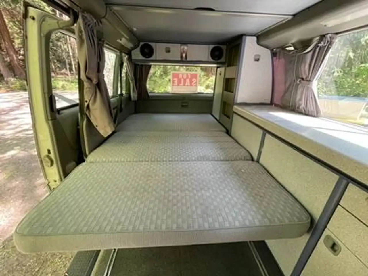 Volkswagen Eurovan снимка Volkswagen Eurovan