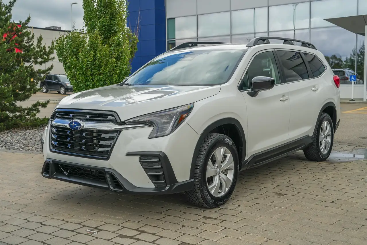 Subaru Ascent photo Subaru Ascent
