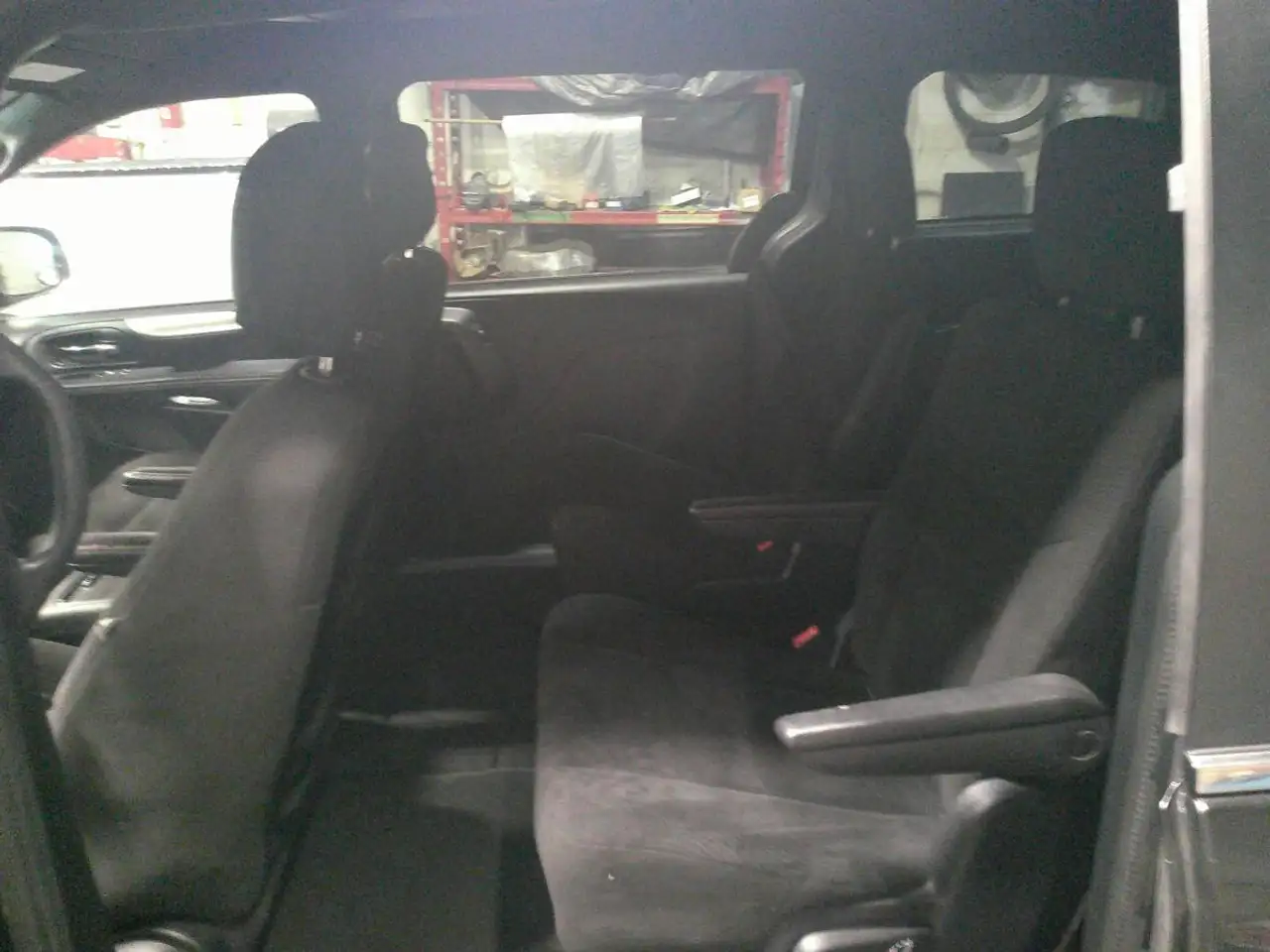 Dodge Grand Caravan photo Dodge Grand Caravan