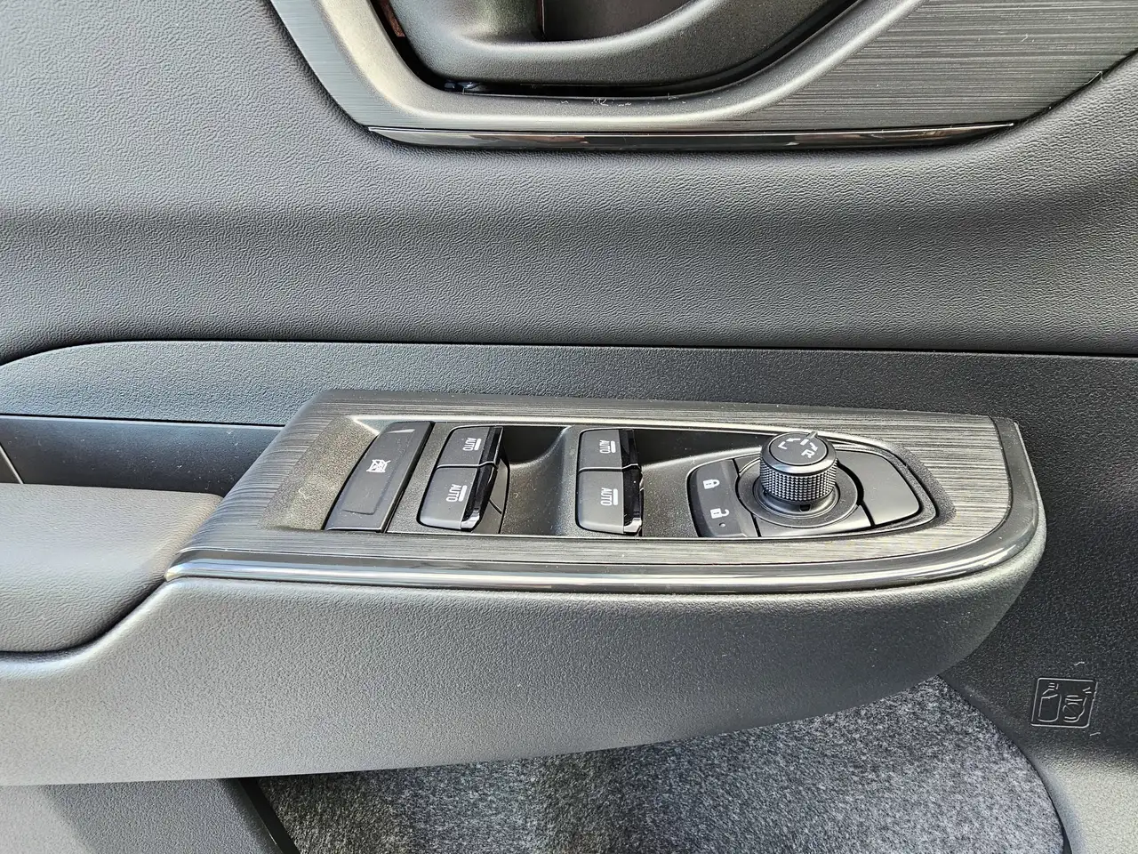 Subaru OUTBACK снимка Subaru OUTBACK
