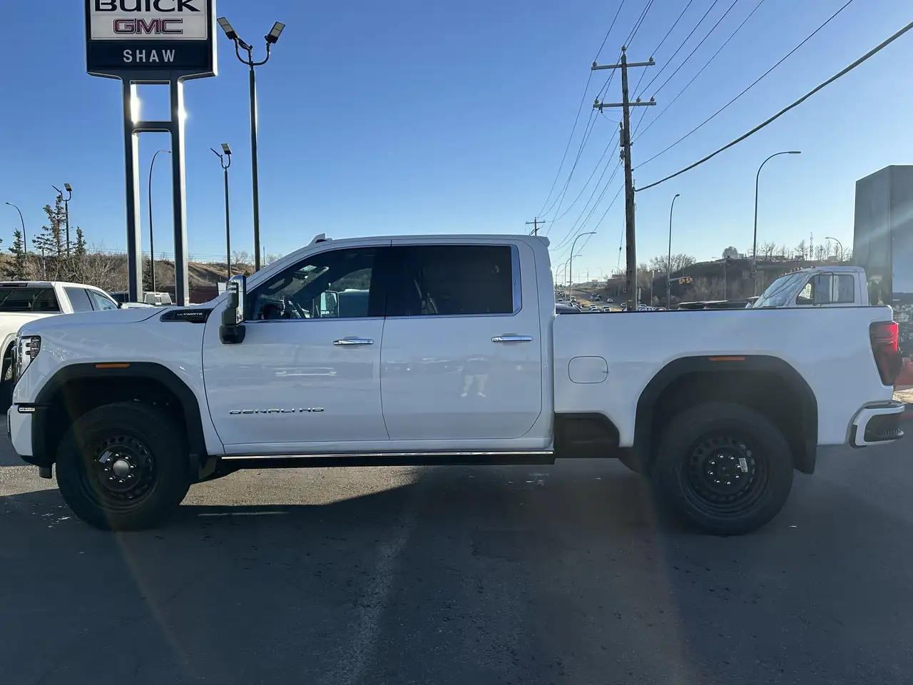 GMC Sierra 2500HD снимка GMC Sierra 2500HD