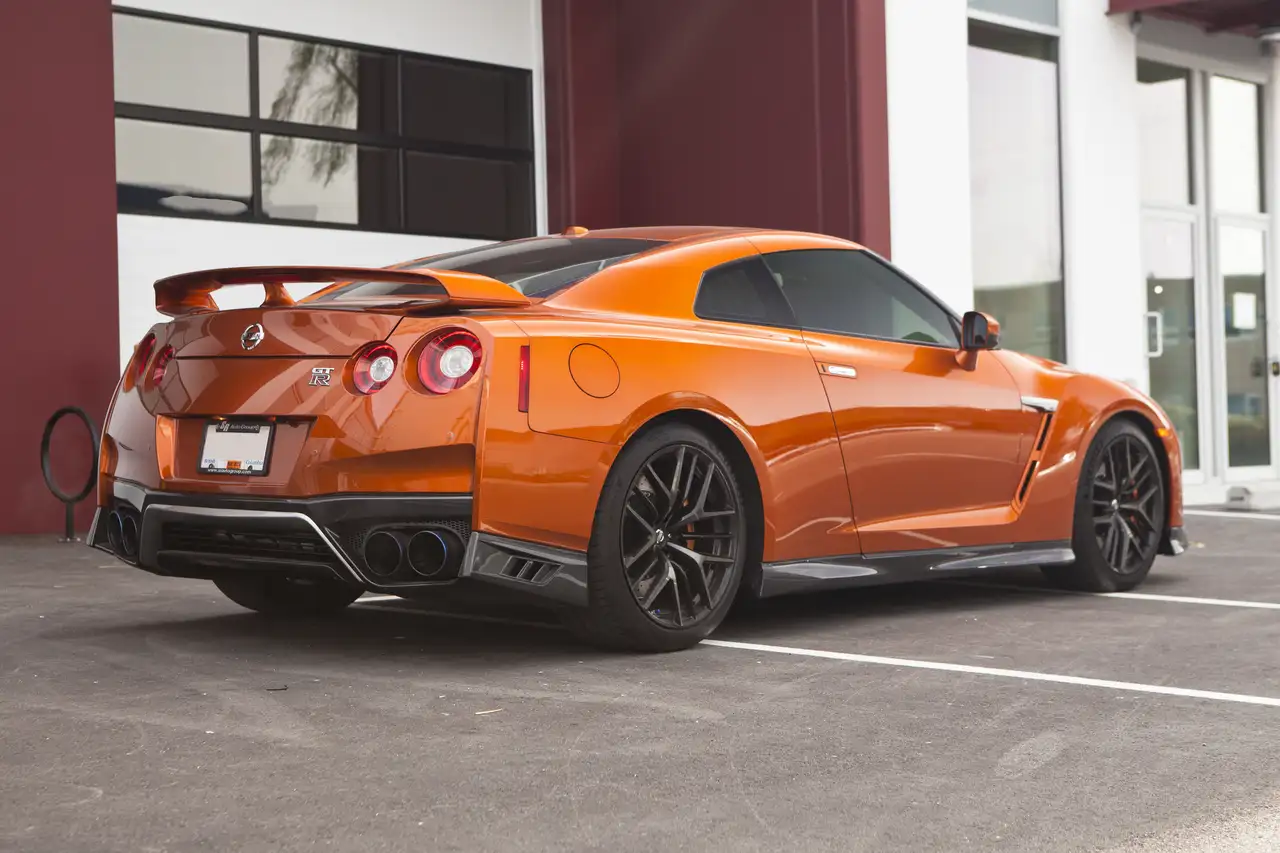 Nissan GT-R снимка Nissan GT-R