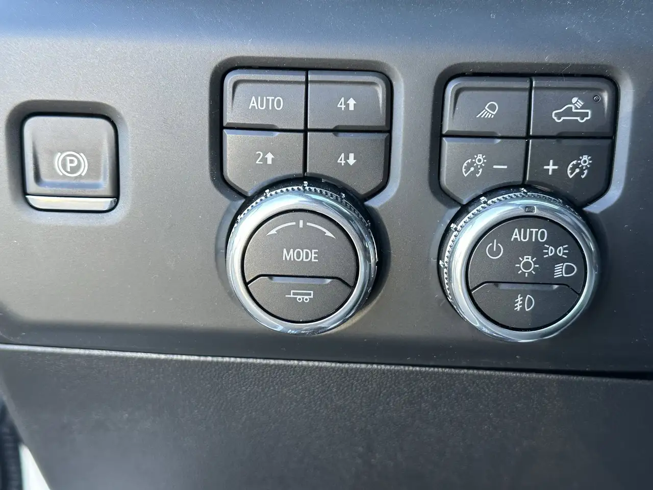 GMC Sierra 2500HD снимка GMC Sierra 2500HD