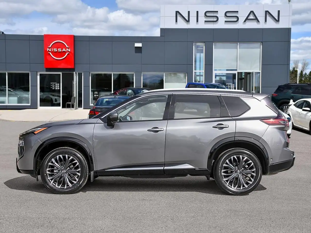 Nissan Rogue photo Nissan Rogue