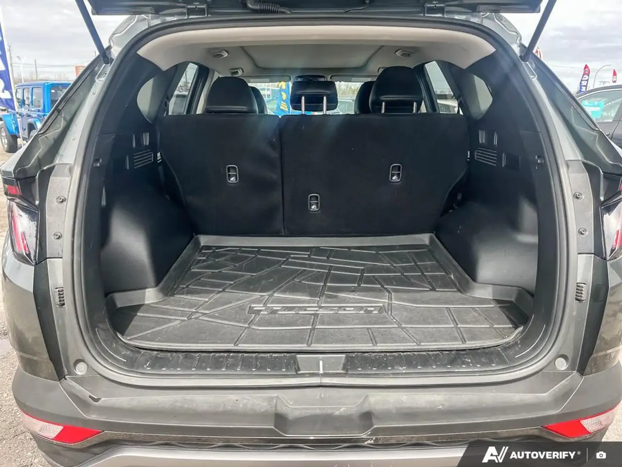 Hyundai TUCSON снимка Hyundai TUCSON