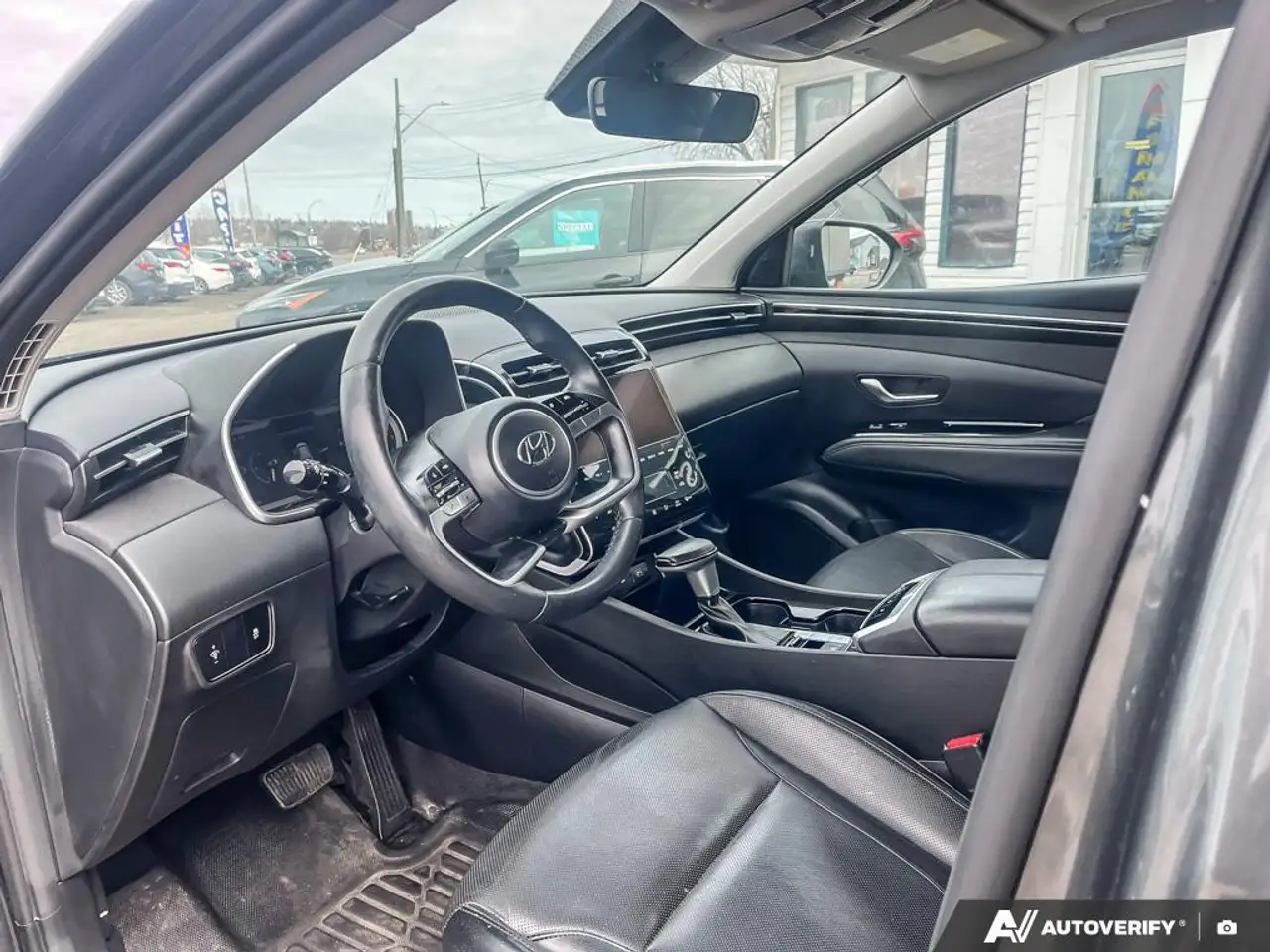 Hyundai TUCSON снимка Hyundai TUCSON