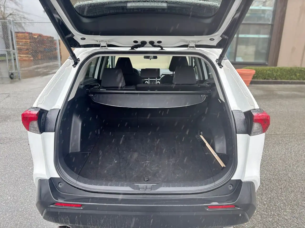 Toyota RAV 4 снимка Toyota RAV 4