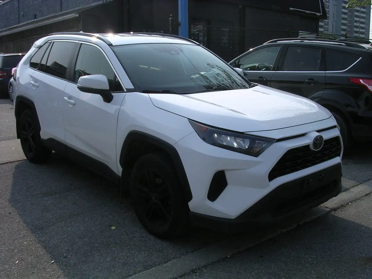 Toyota RAV 4 снимка Toyota RAV 4
