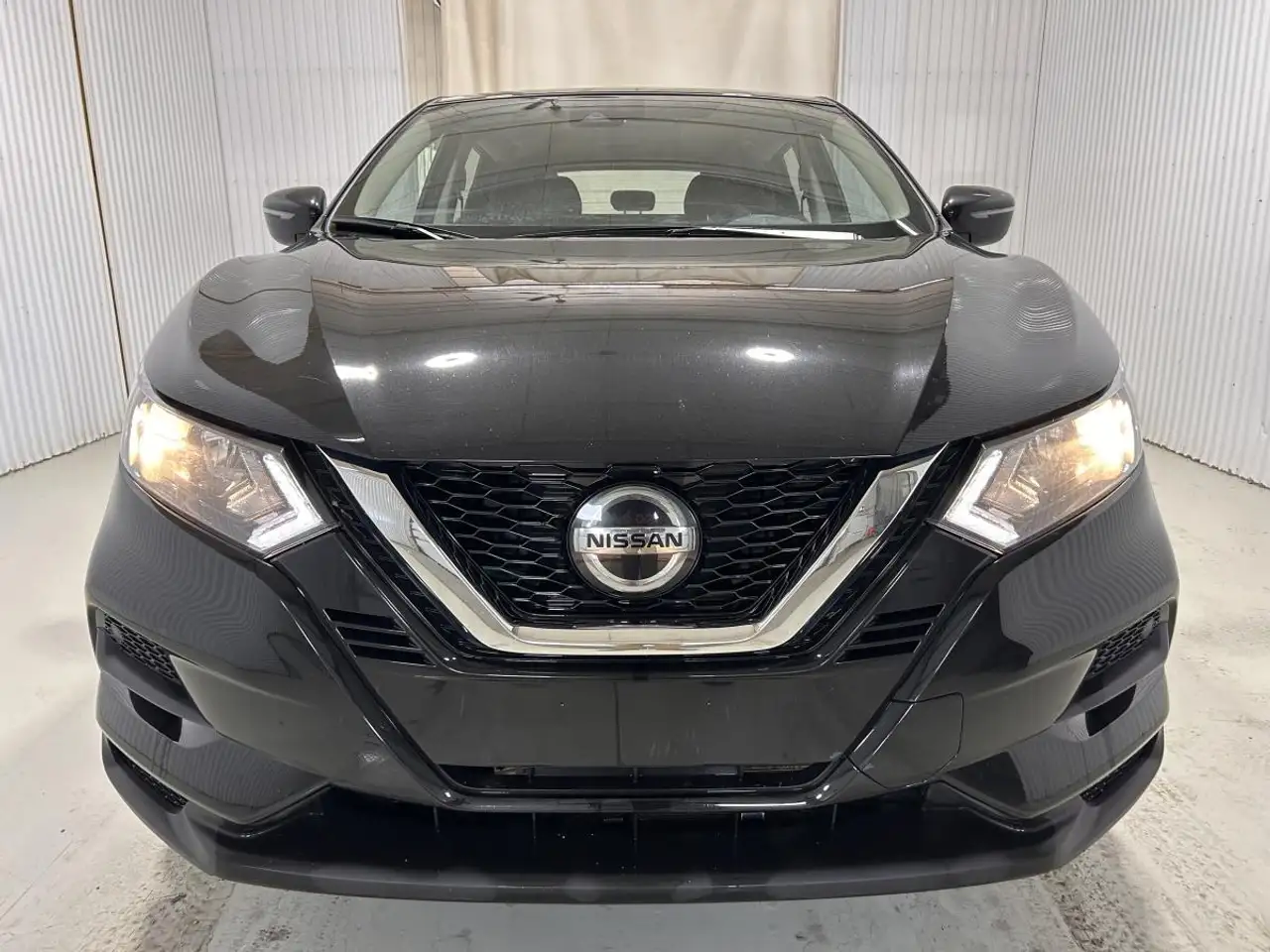 Nissan Qashqai снимка Nissan Qashqai