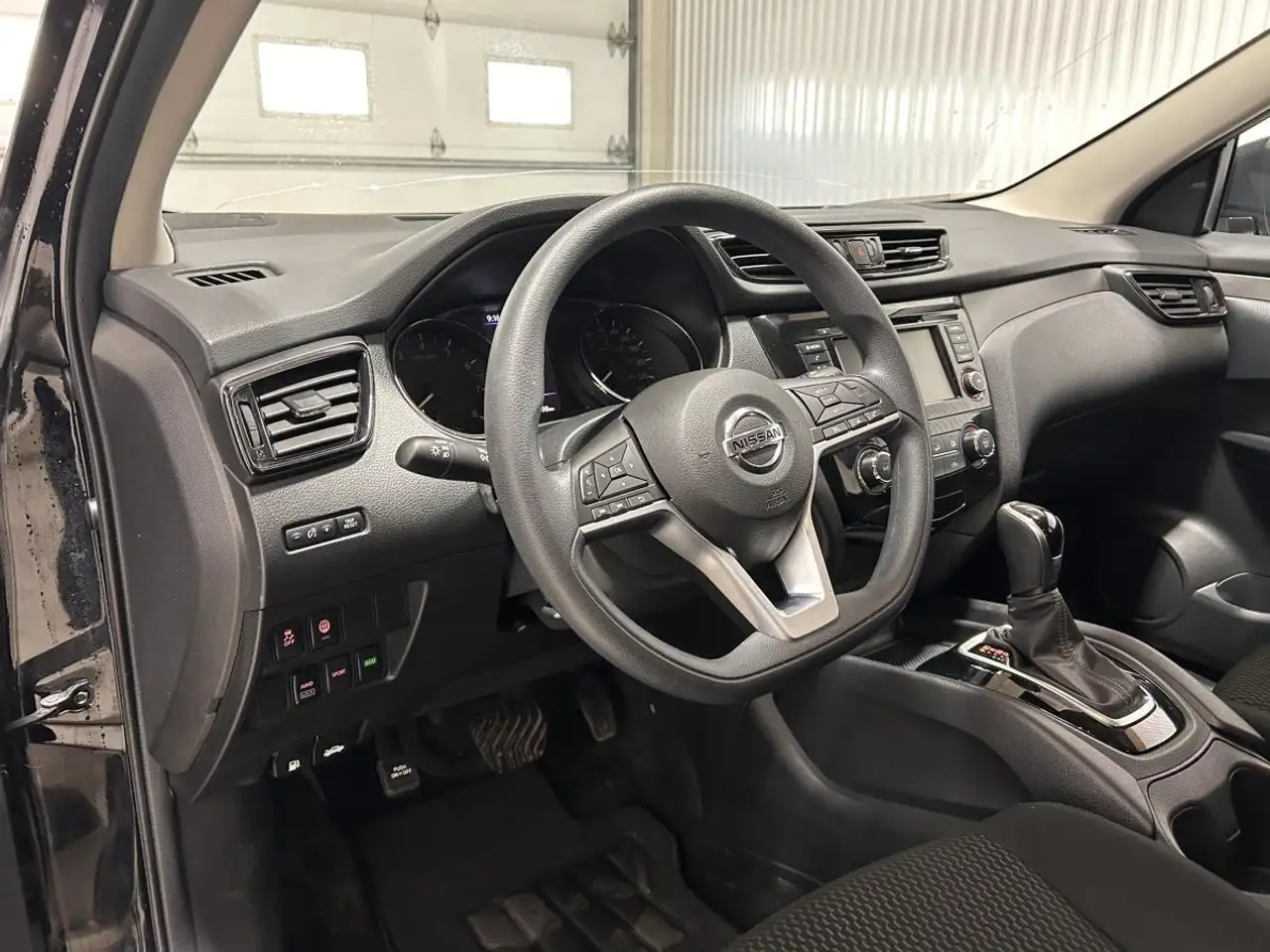 Nissan Qashqai снимка Nissan Qashqai