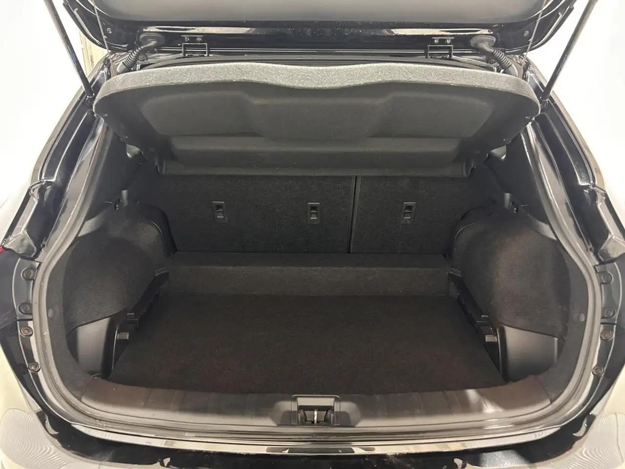 Nissan Qashqai снимка Nissan Qashqai