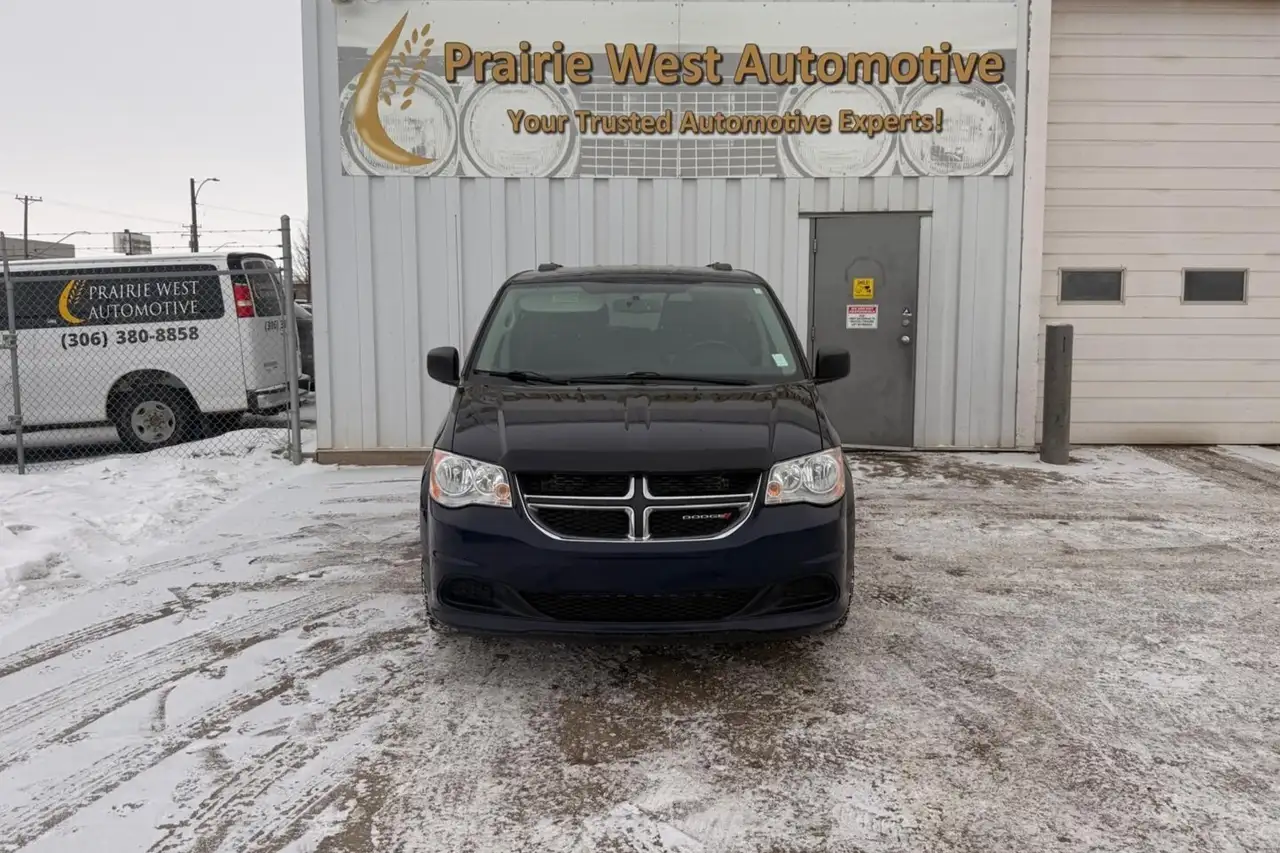 Dodge Grand Caravan снимка Dodge Grand Caravan