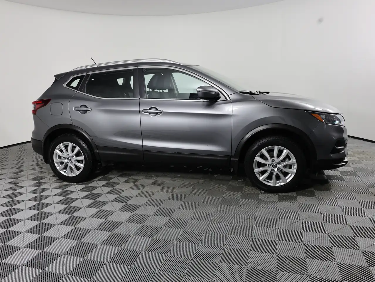 Nissan Qashqai снимка Nissan Qashqai
