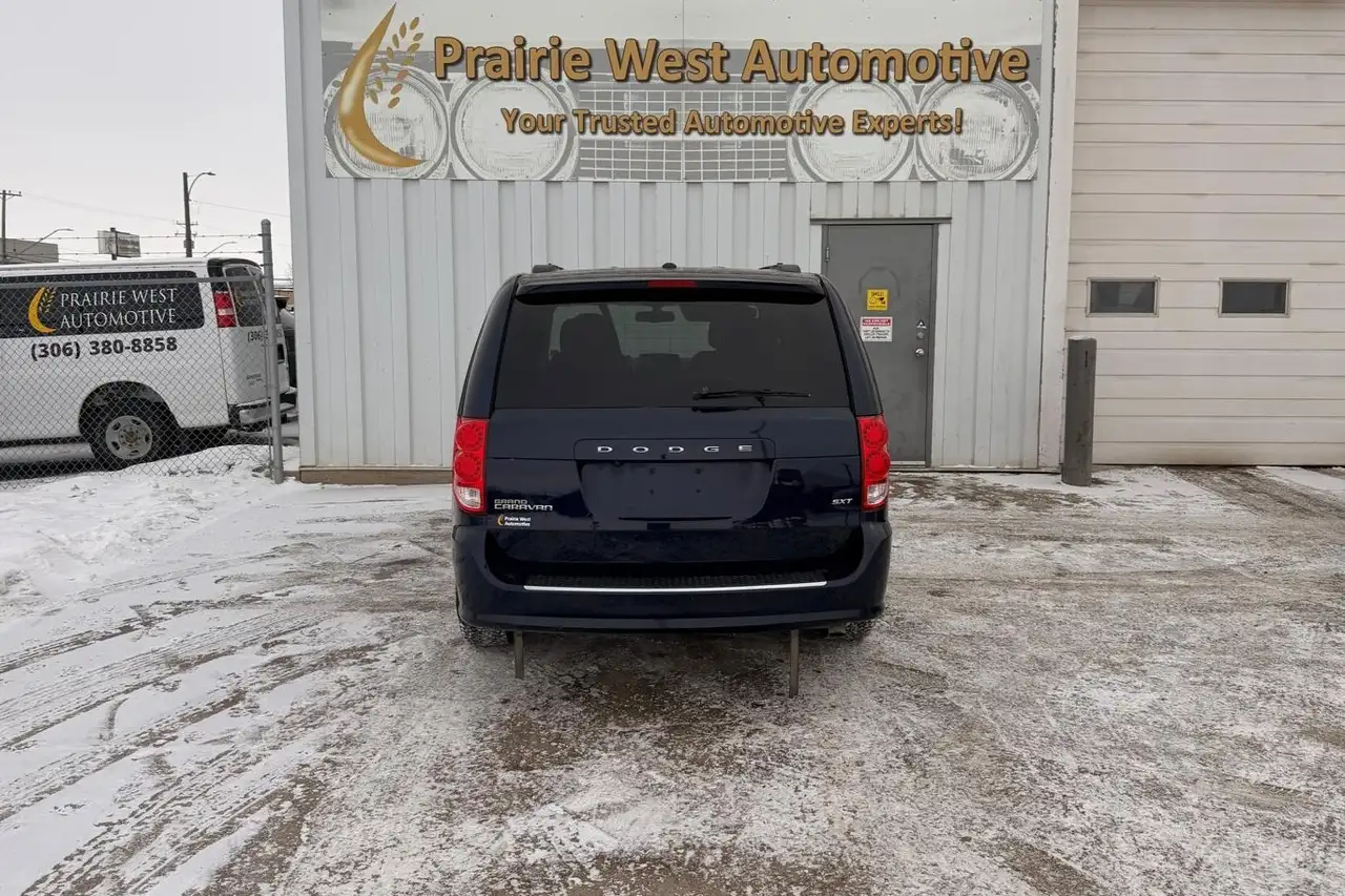 Dodge Grand Caravan снимка Dodge Grand Caravan