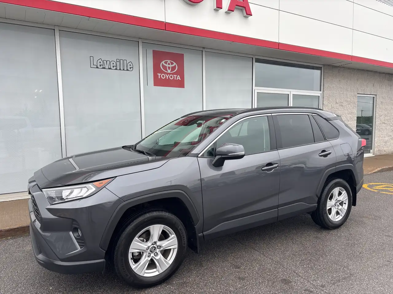 Toyota RAV 4 снимка Toyota RAV 4