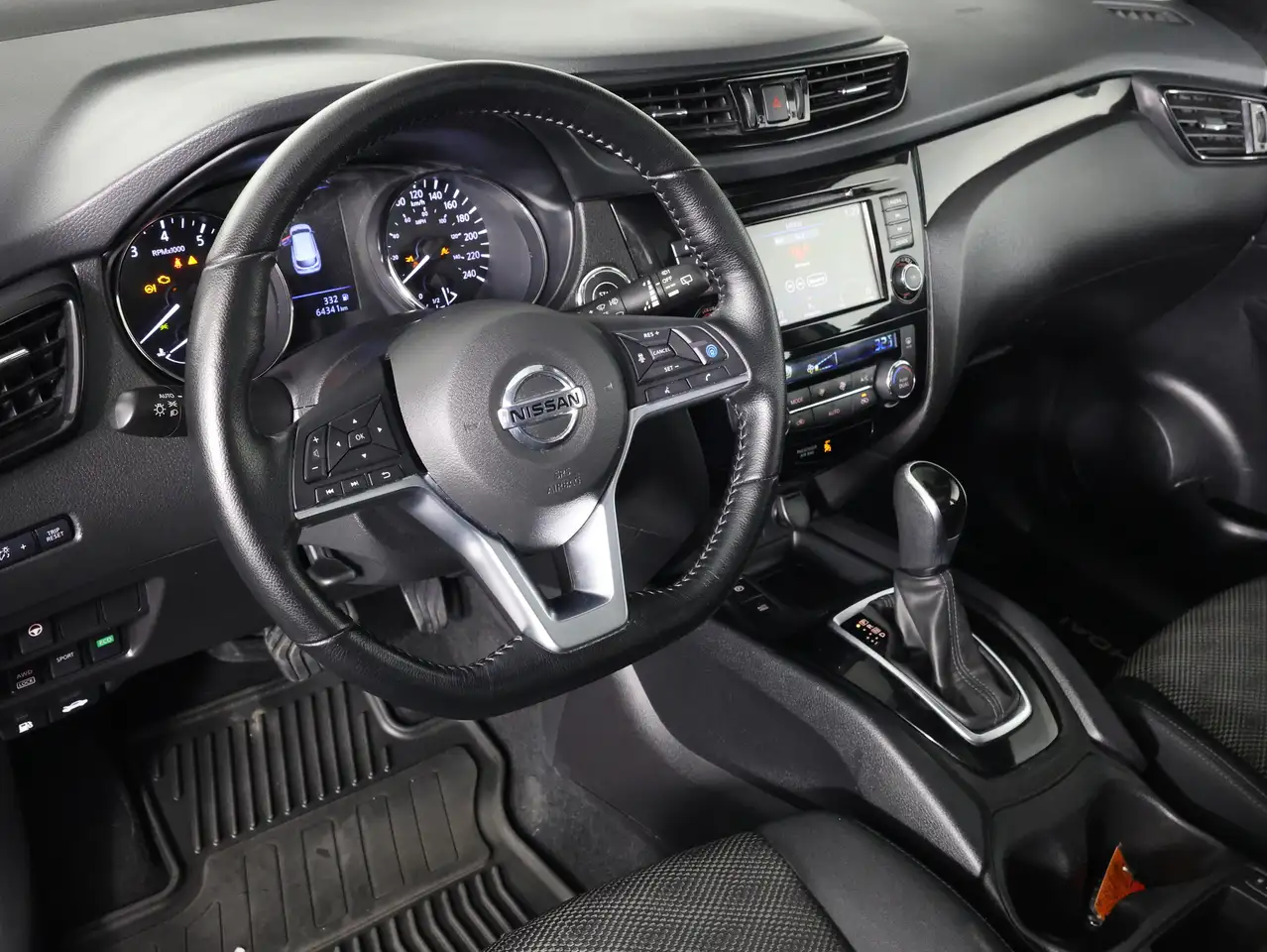 Nissan Qashqai снимка Nissan Qashqai