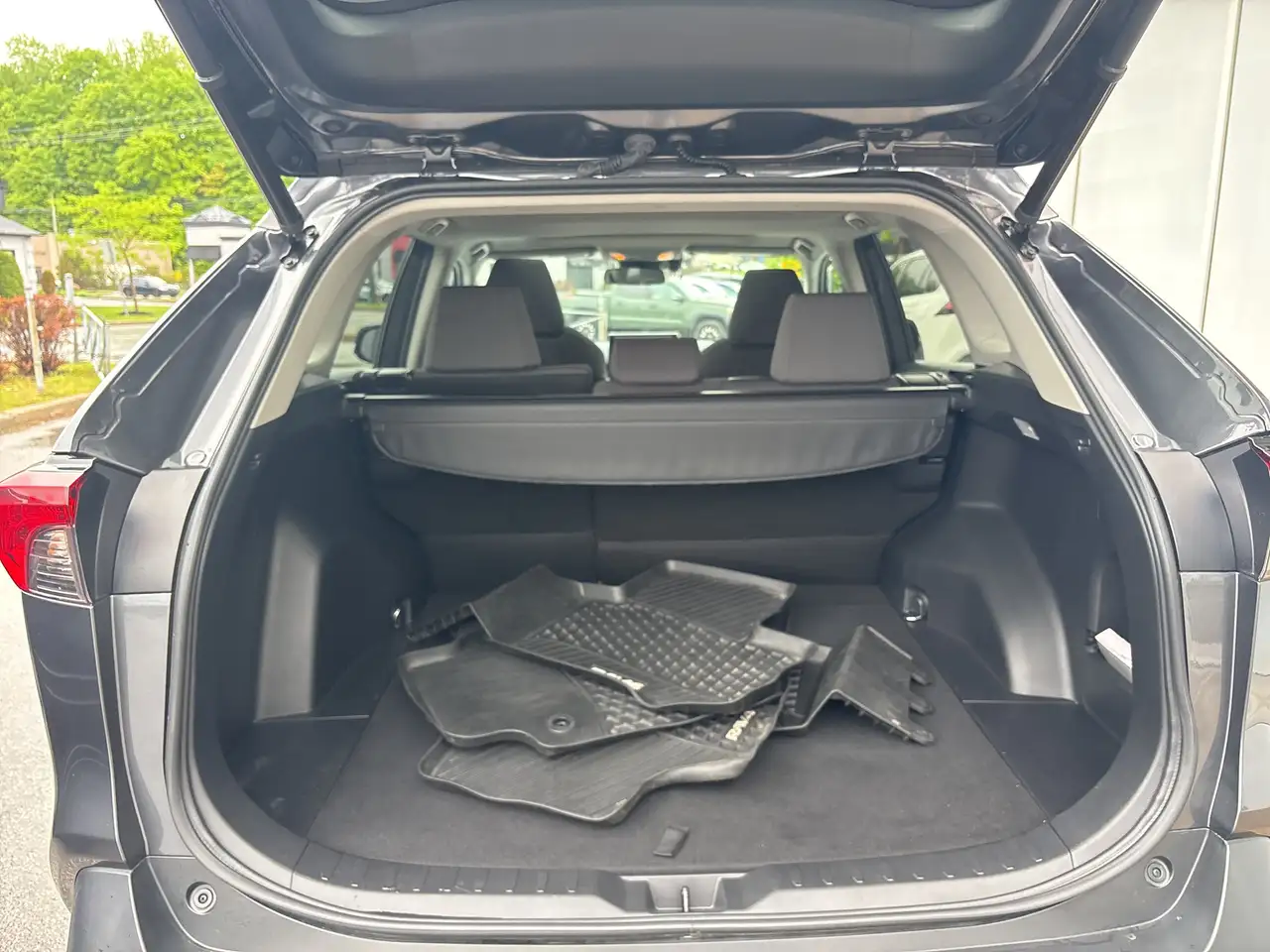 Toyota RAV 4 снимка Toyota RAV 4