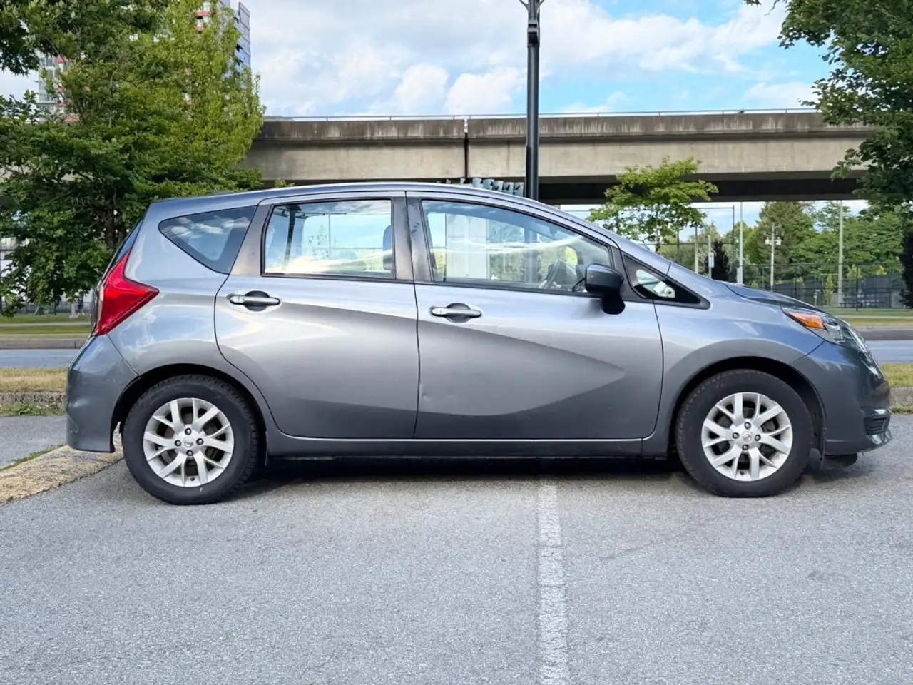 Nissan Note photo Nissan Note