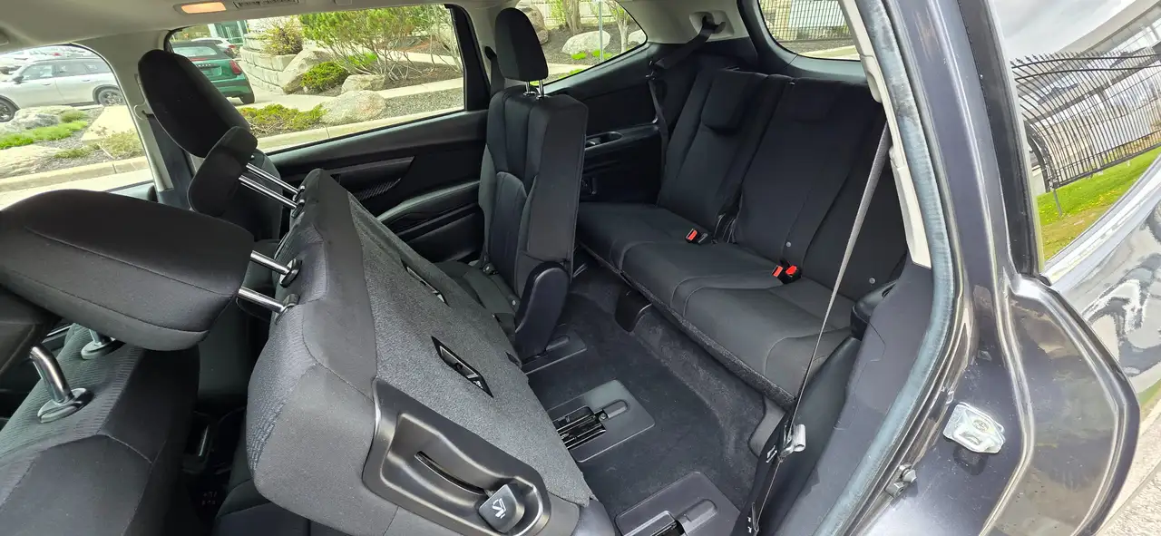 Subaru Ascent photo Subaru Ascent