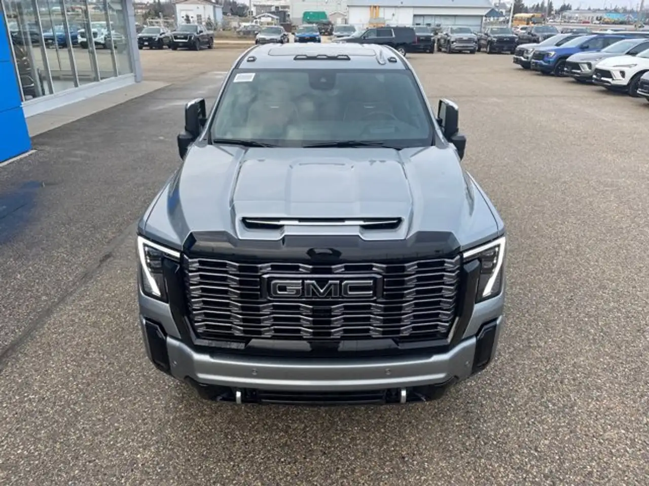 GMC Sierra 2500HD снимка GMC Sierra 2500HD