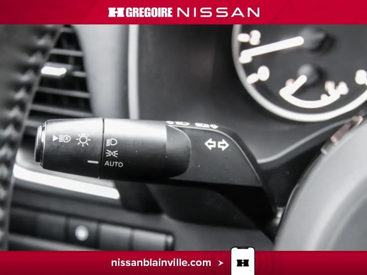 Nissan Rogue fotografie Nissan Rogue