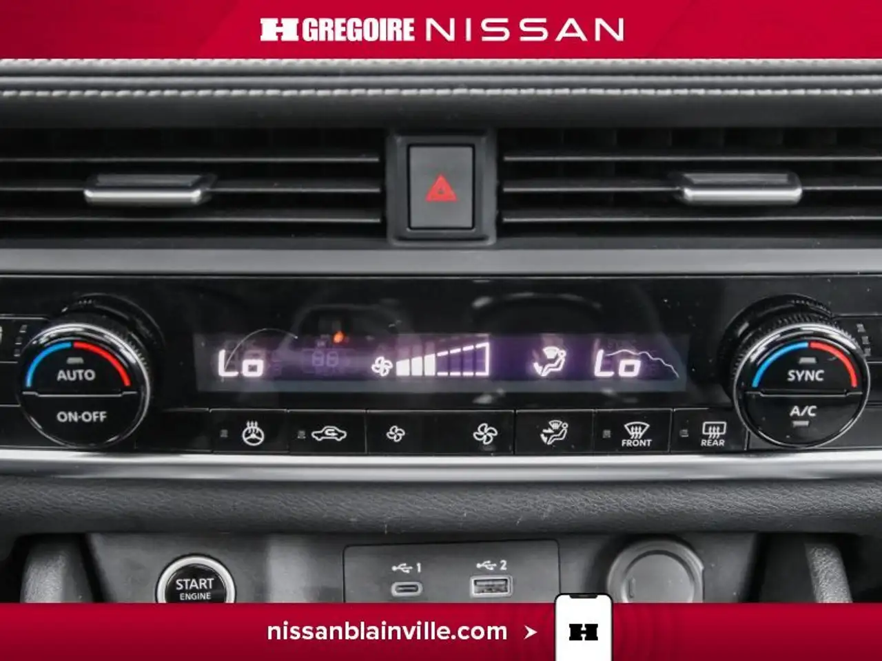 Nissan Rogue fotografie Nissan Rogue