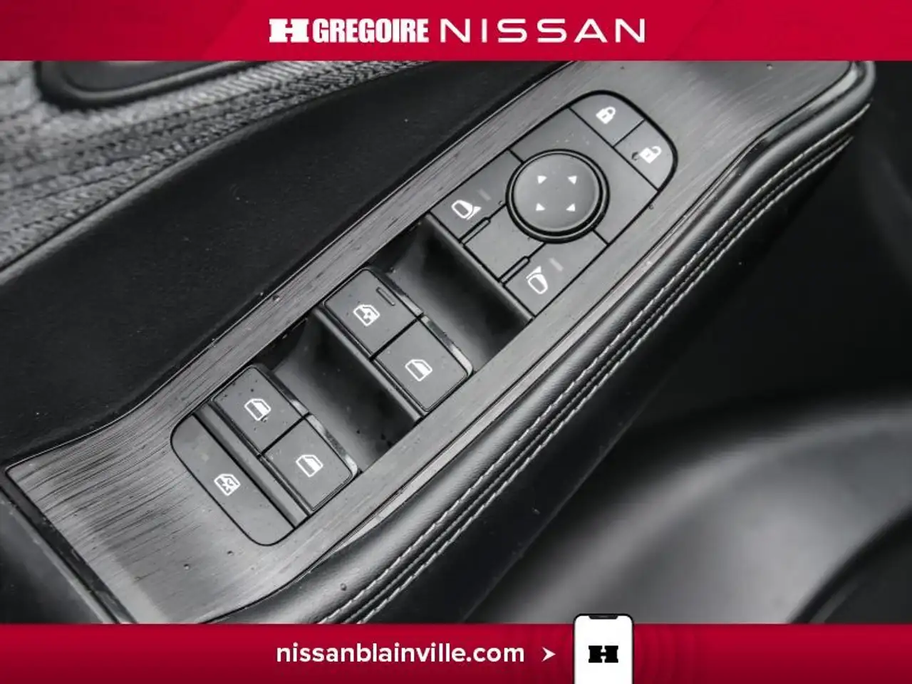 Nissan Rogue fotografie Nissan Rogue