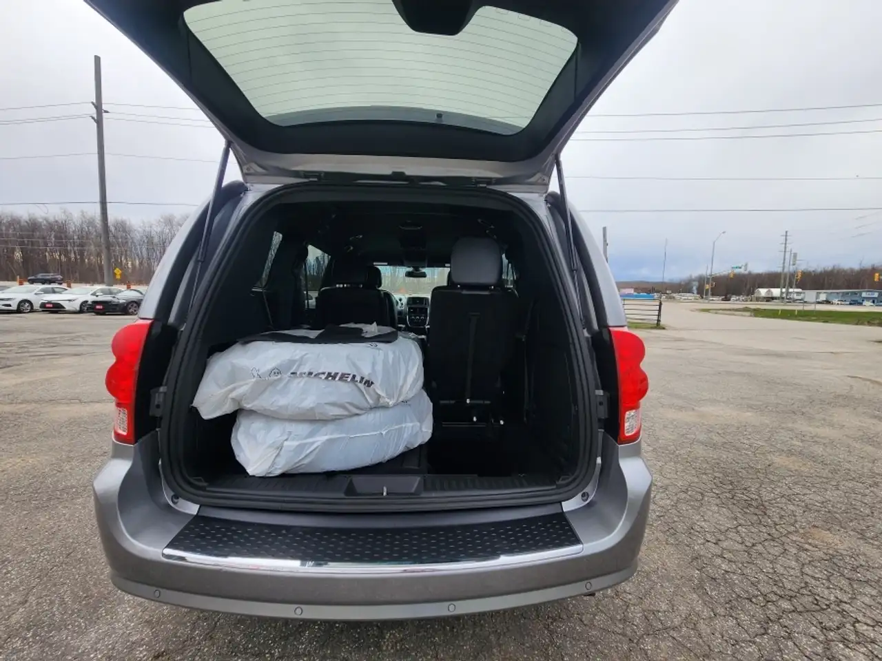 Dodge Grand Caravan fotografie Dodge Grand Caravan