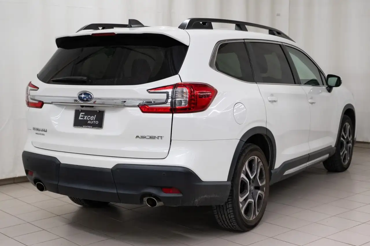 Subaru Ascent photo Subaru Ascent