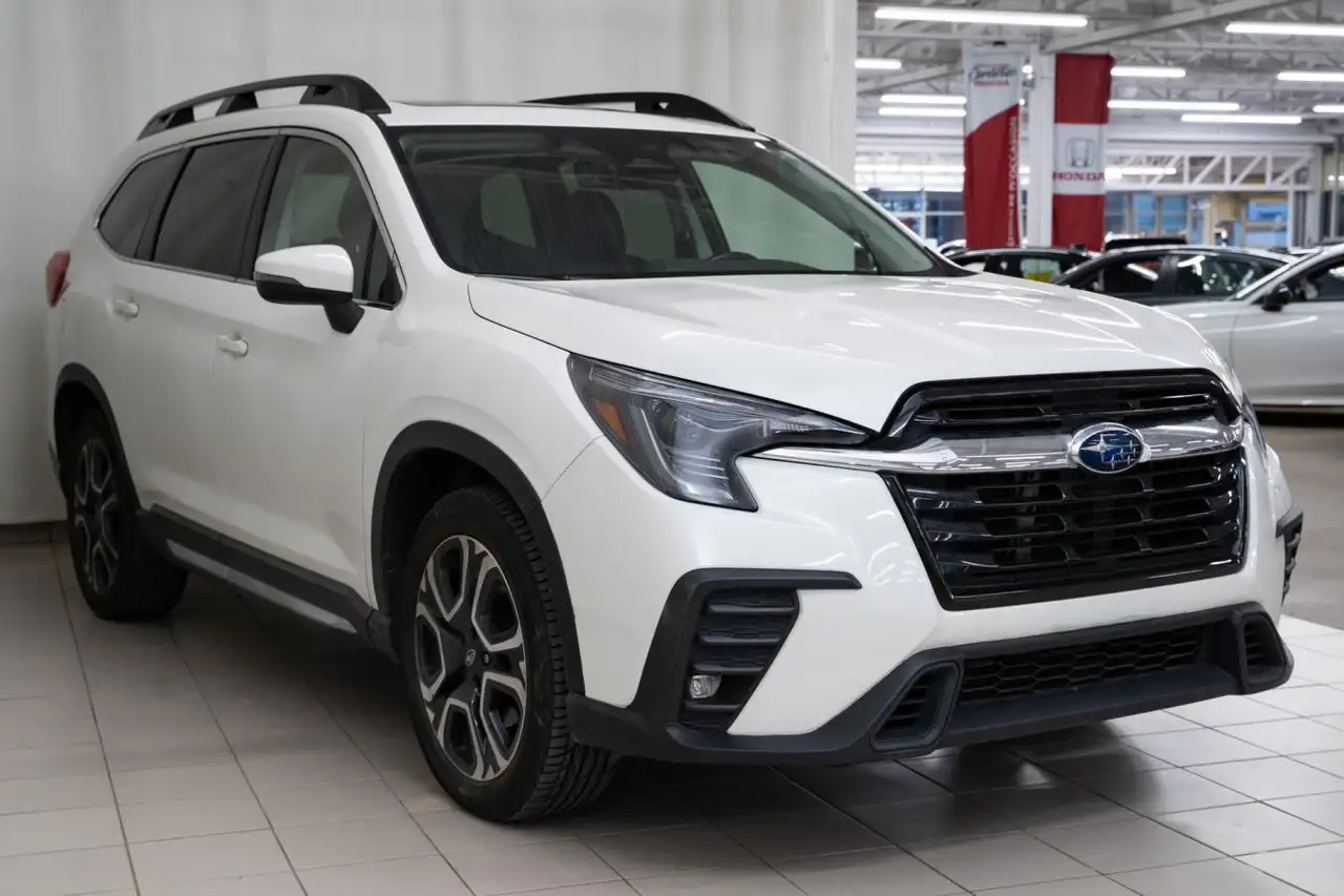 Subaru Ascent photo Subaru Ascent