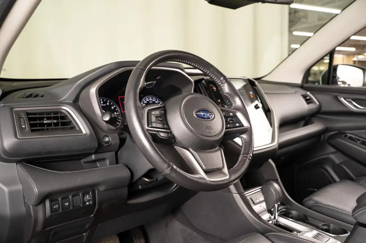 Subaru Ascent photo Subaru Ascent