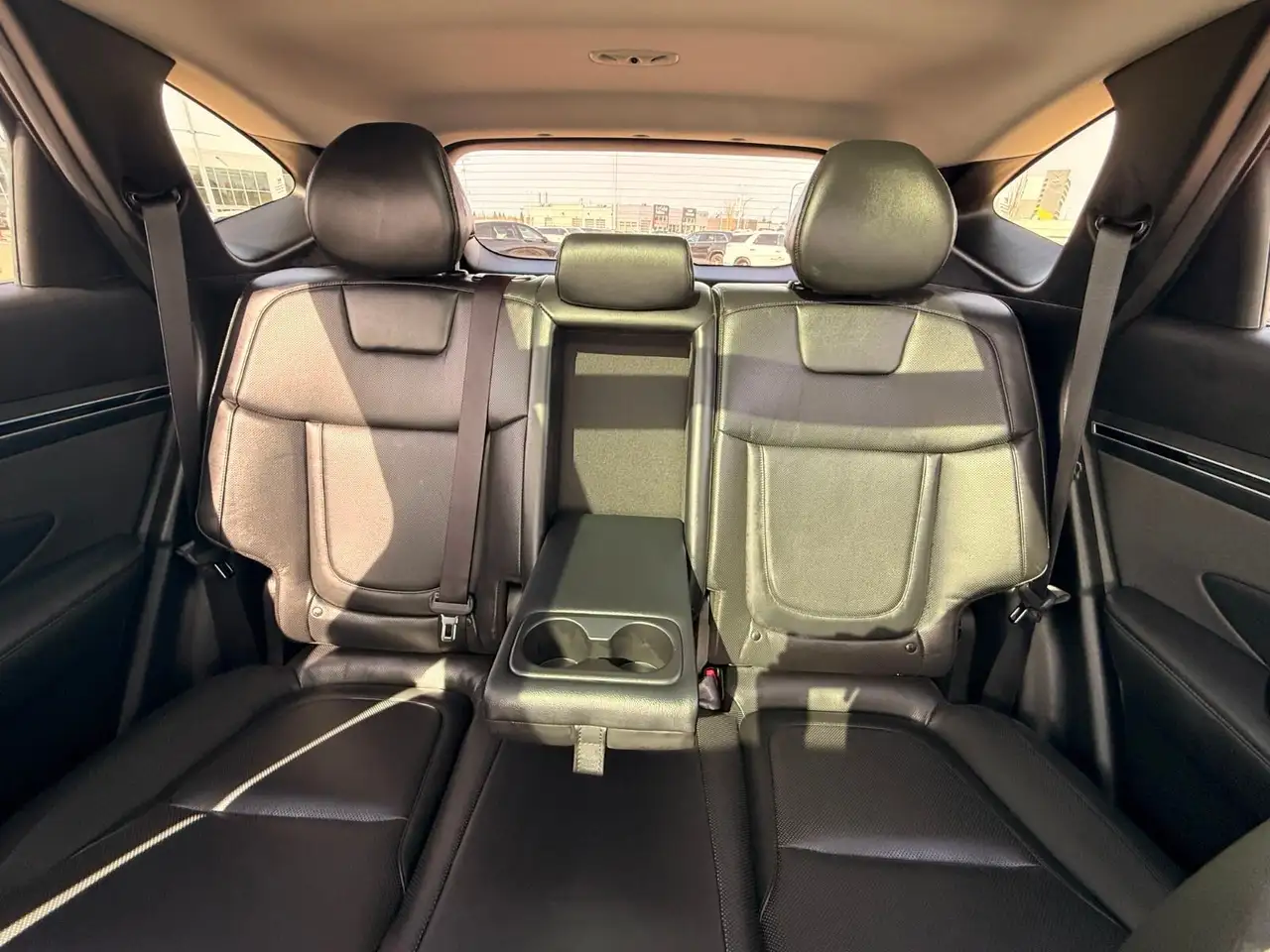 Hyundai TUCSON снимка Hyundai TUCSON