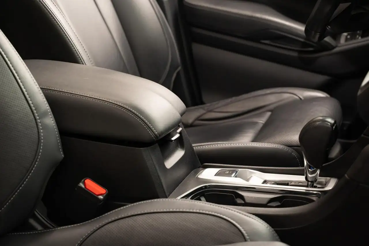 Subaru Ascent photo Subaru Ascent