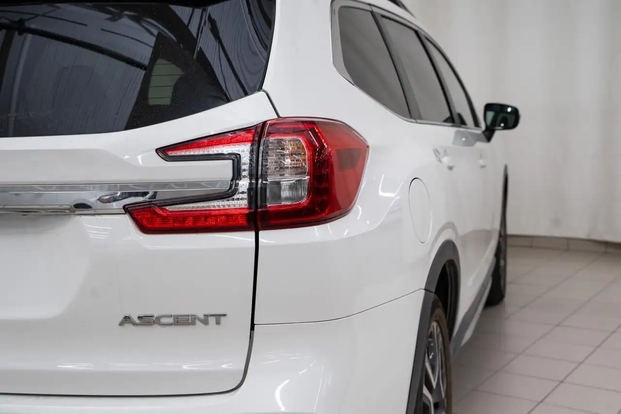 Subaru Ascent photo Subaru Ascent