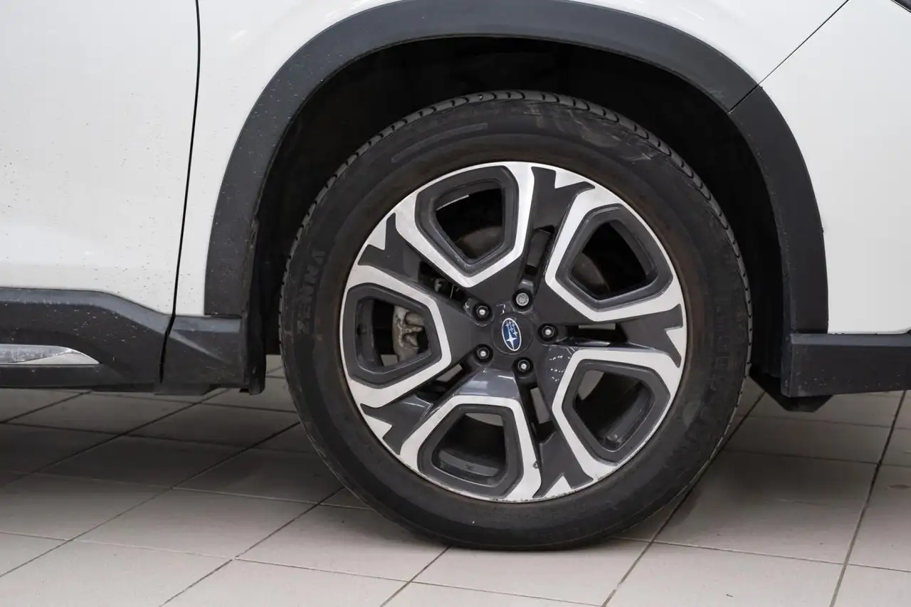 Subaru Ascent photo Subaru Ascent