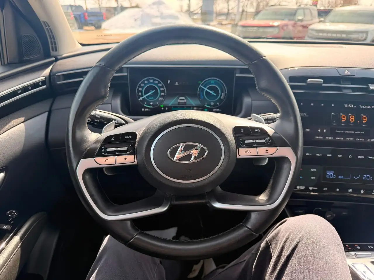 Hyundai TUCSON снимка Hyundai TUCSON