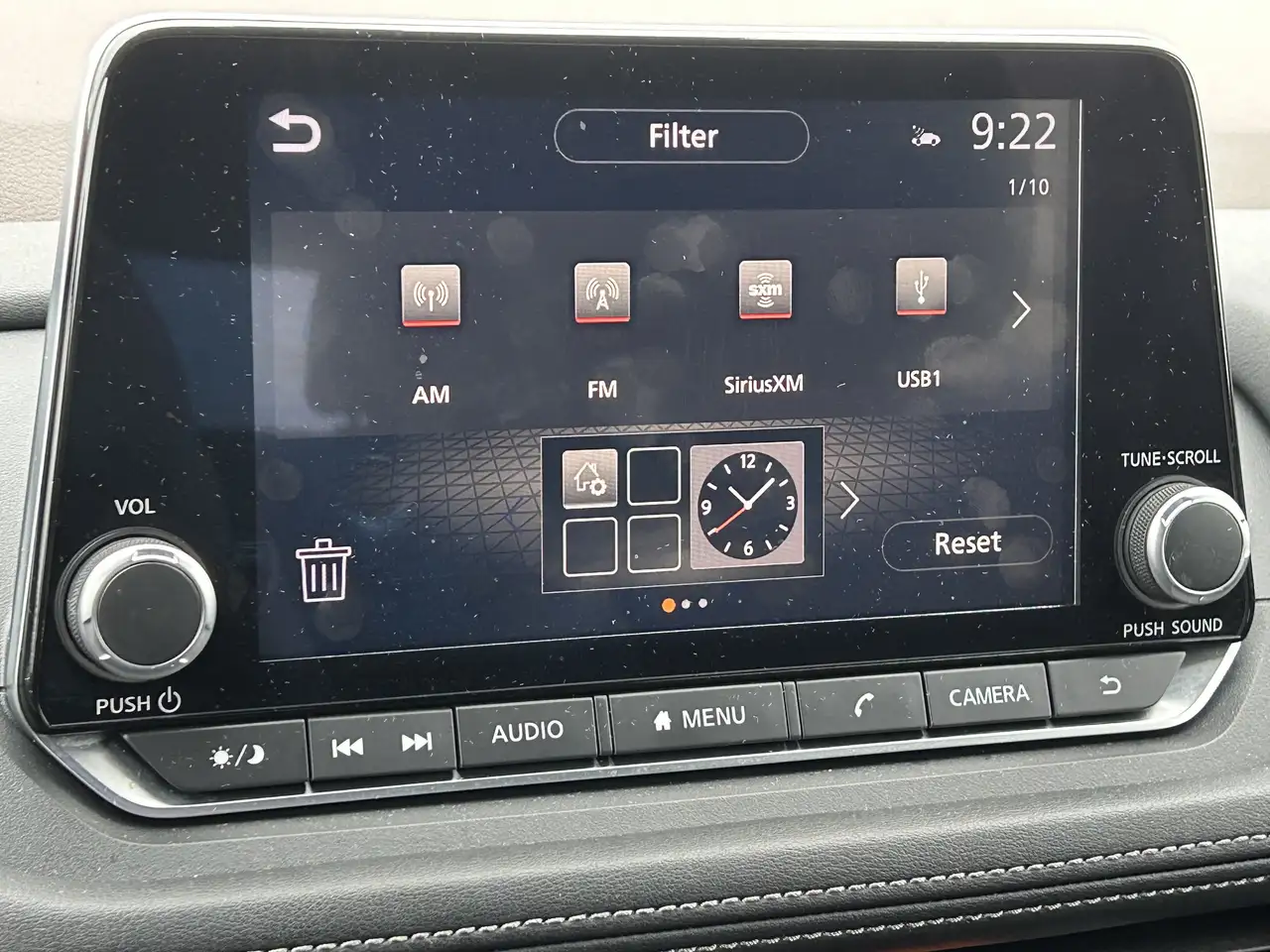 Nissan Rogue снимка Nissan Rogue