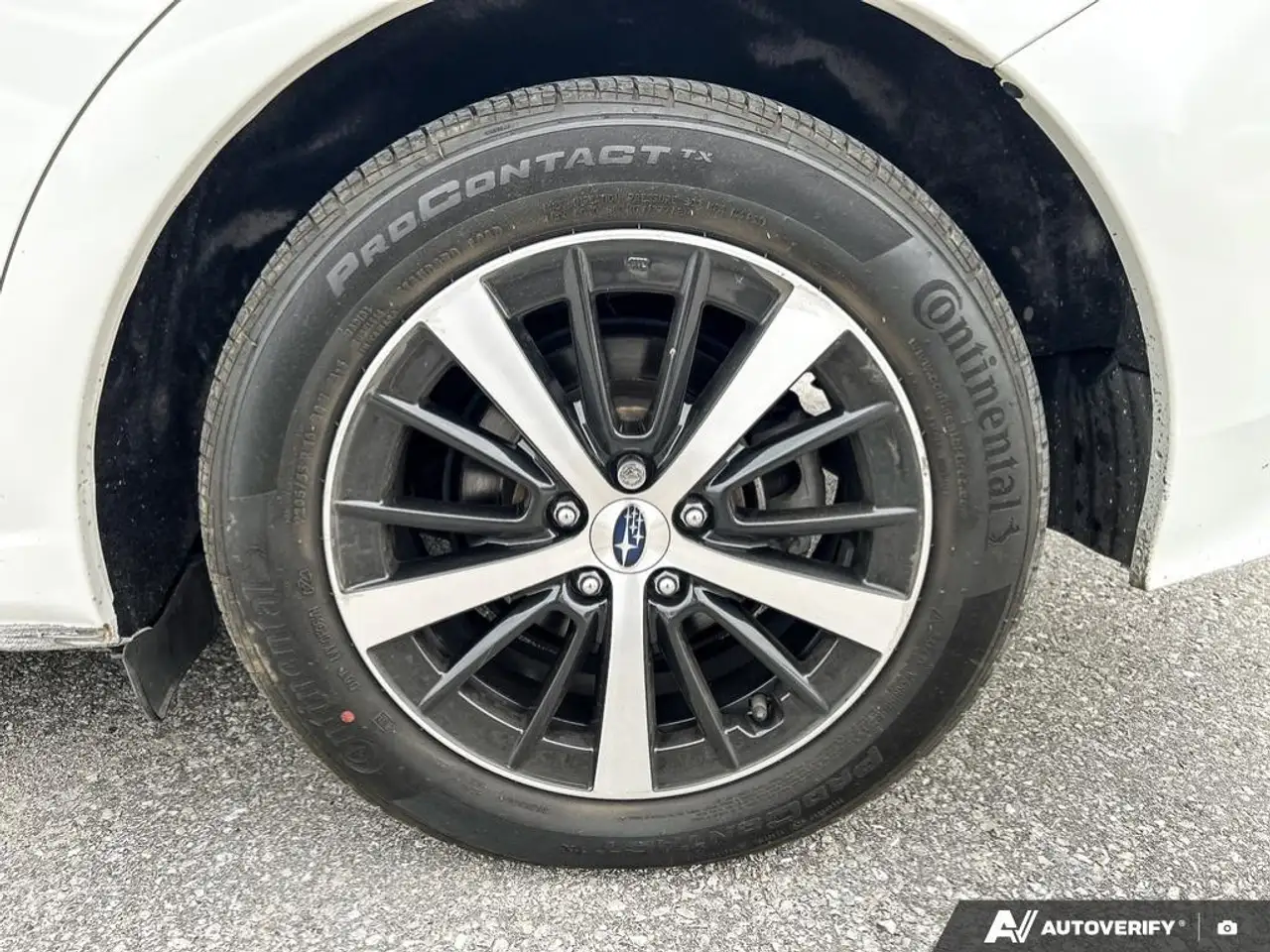 Subaru Impreza photo Subaru Impreza