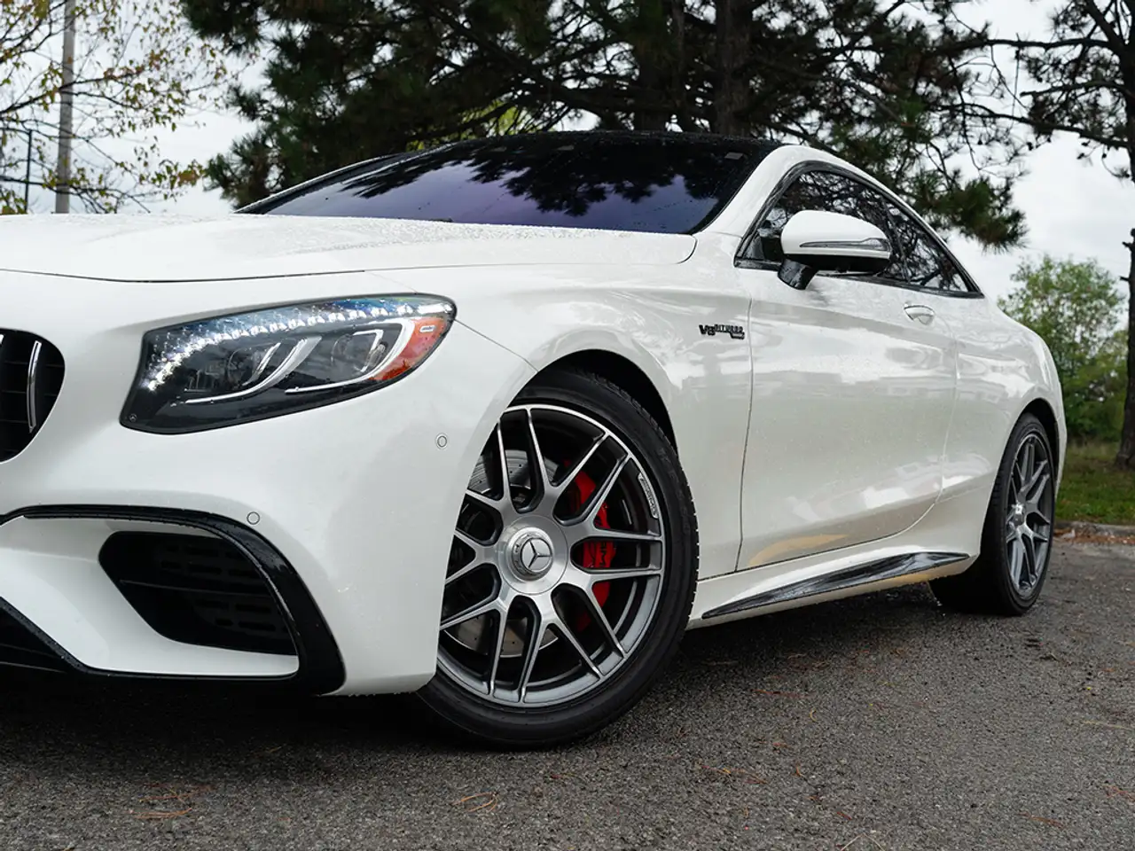 Mercedes-Benz S-Class photo Mercedes-Benz S-Class