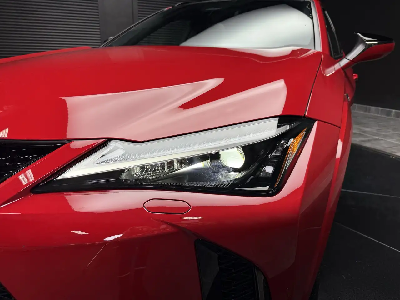 Lexus UX снимка Lexus UX