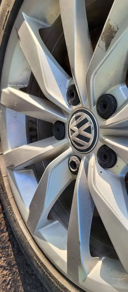 Volkswagen Golf photo Volkswagen Golf