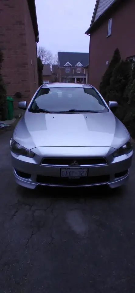 Mitsubishi Lancer photo Mitsubishi Lancer