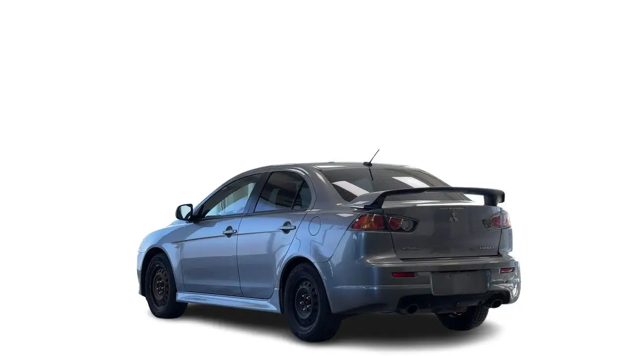 Mitsubishi Lancer photo Mitsubishi Lancer